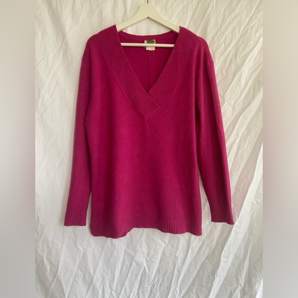 Anthropologie Sweaters - Anthropologie Pink Crew Neck Sweater
